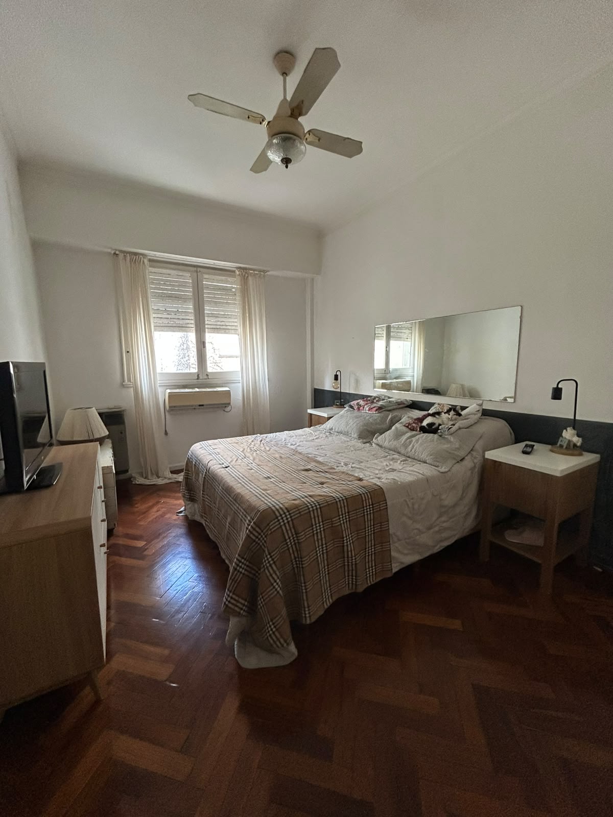 Alquiler de departamento de 4 ambientes y 3 dormitorios en Juramento, foto 5