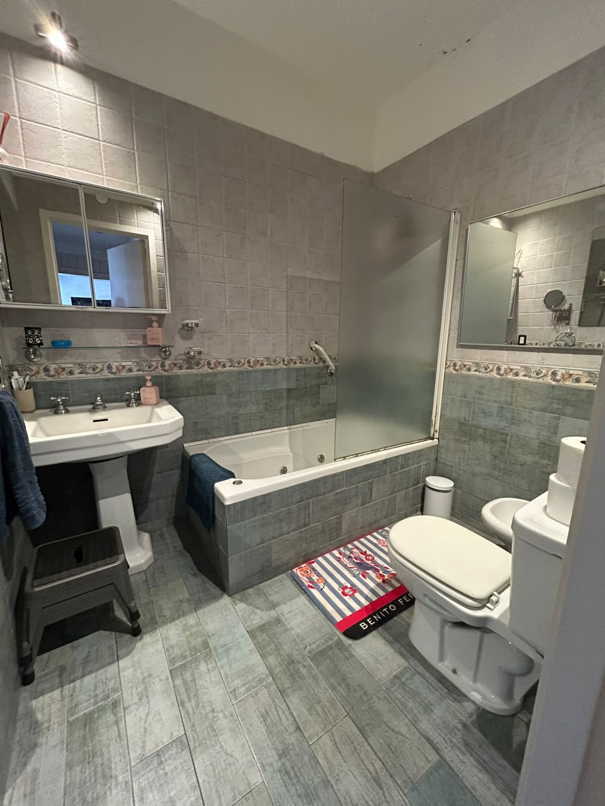 Alquiler de departamento de 4 ambientes y 3 dormitorios en Juramento, foto 12